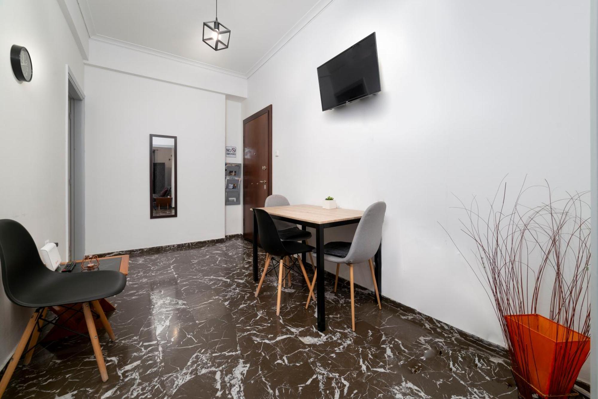 Local Urban Living 2Bd Apartment In Atene Esterno foto